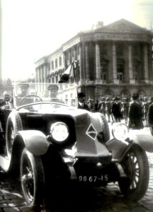 Gaston Doumergue (June 1924) in a Renault 40 CV