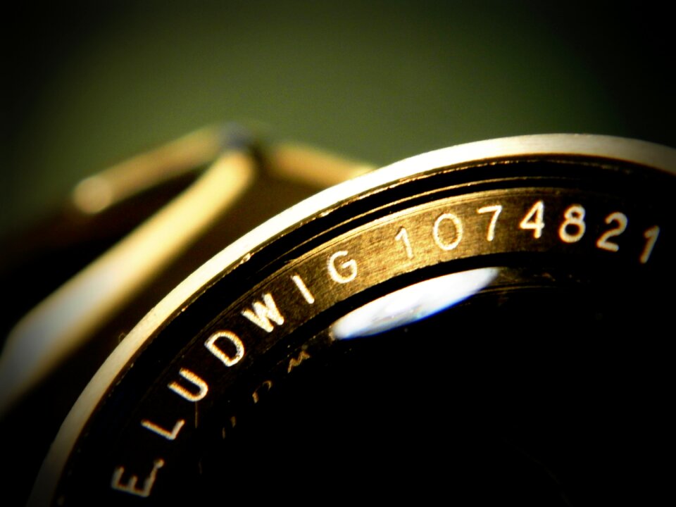 Lens cameras camera