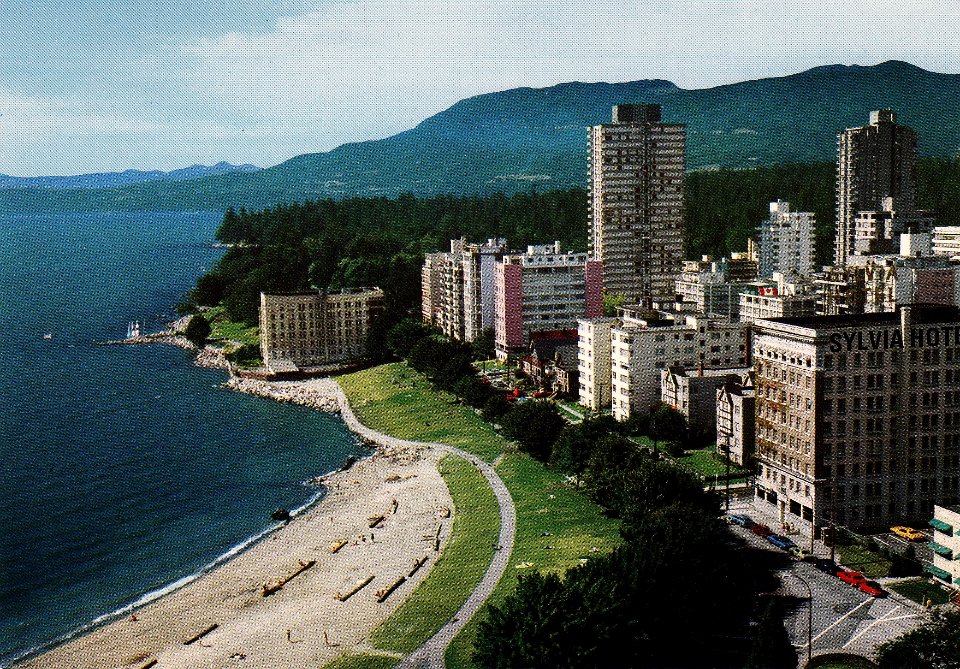 Postcard: Sylvia Hotel & Englesea Lodge, c.1972