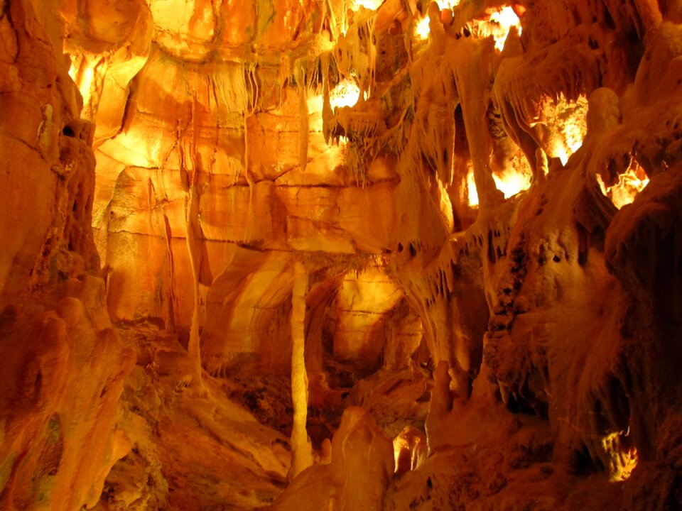 Cave stalactites stalagmites