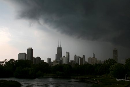 Hold on, Chicago. photo