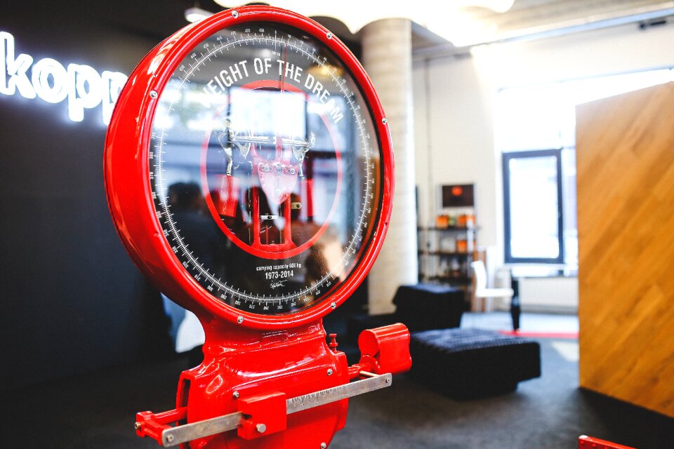 Scale weight scales