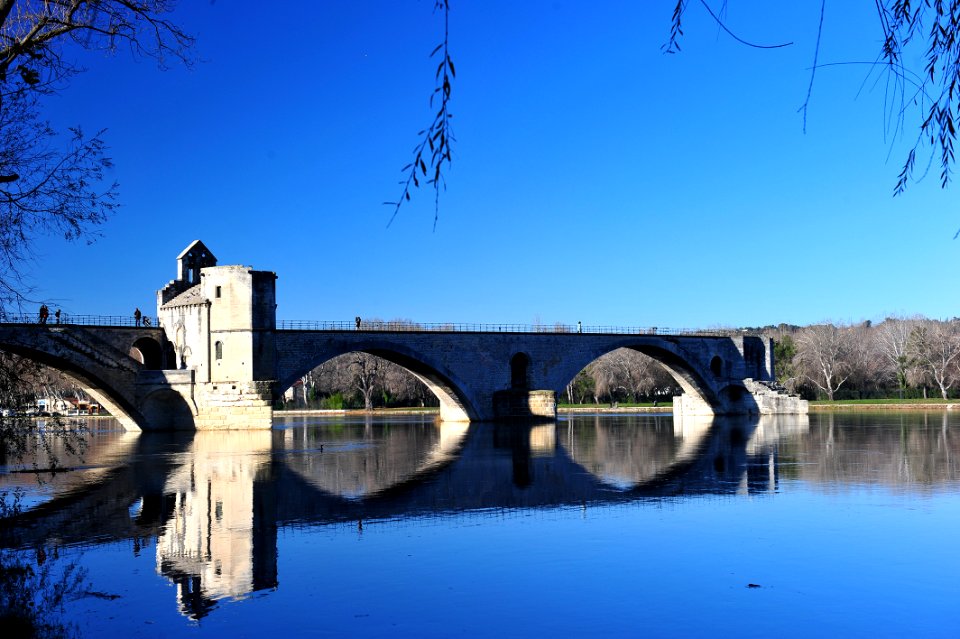 585 Avignon (Provence - France)