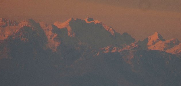 Le Alpi lombarde da Medelana, Marzabotto, primo appennino bolognese (Pentax Q + MTO 500mm)