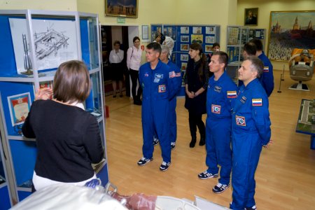 Expedition 49 Preflight