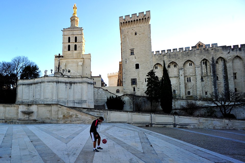 553 Palais des Papes, Avignon, France