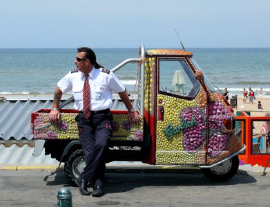 Scheveningen discovery car