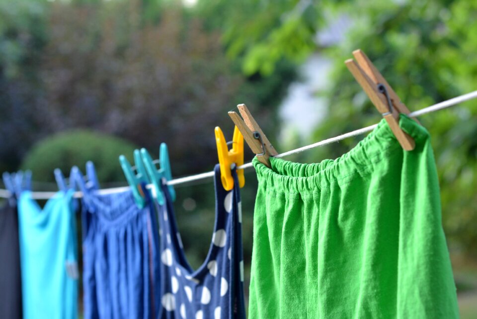 Clip dry cleaning