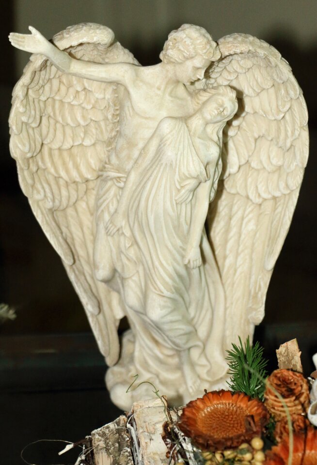Mystery sculpture decoration