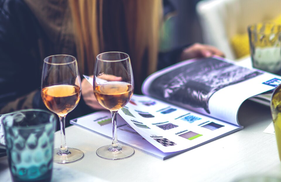 Reading catalog wine