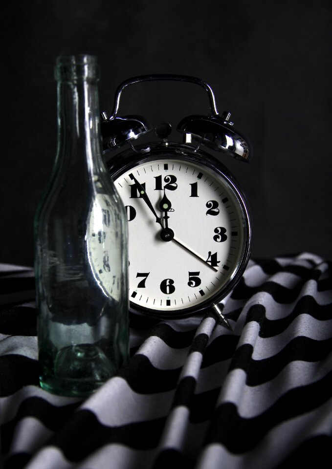 Time alarm clock white