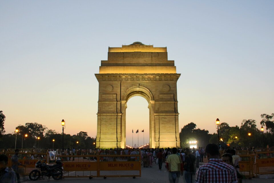 India gate new delhi abendstimmung