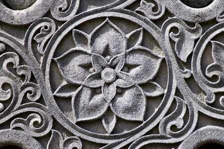 Flower headstone gravestone
