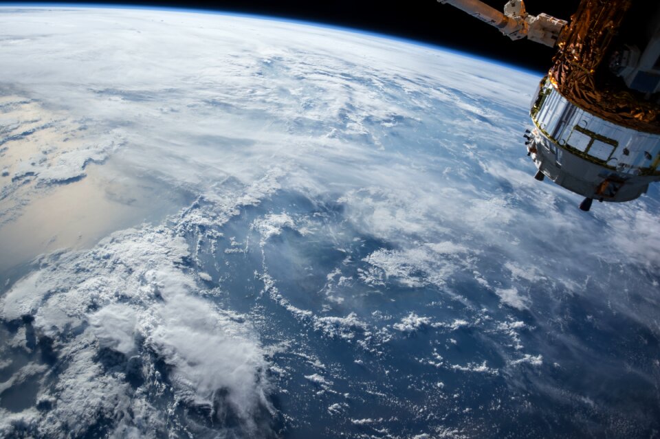Space spaceship station