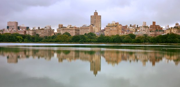 Reservoir - Central Park - New York photo