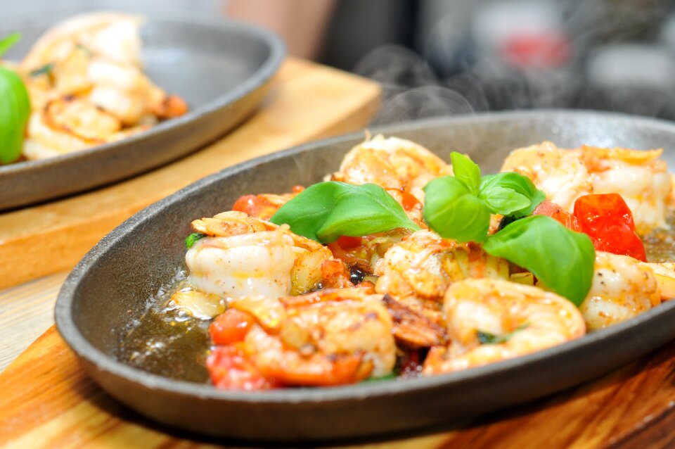 Basil olive oil garlic