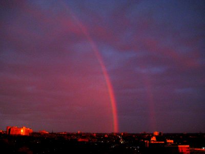 amanecer invernal con arcoiris: imposible? photo