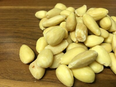 Table nuts delicious
