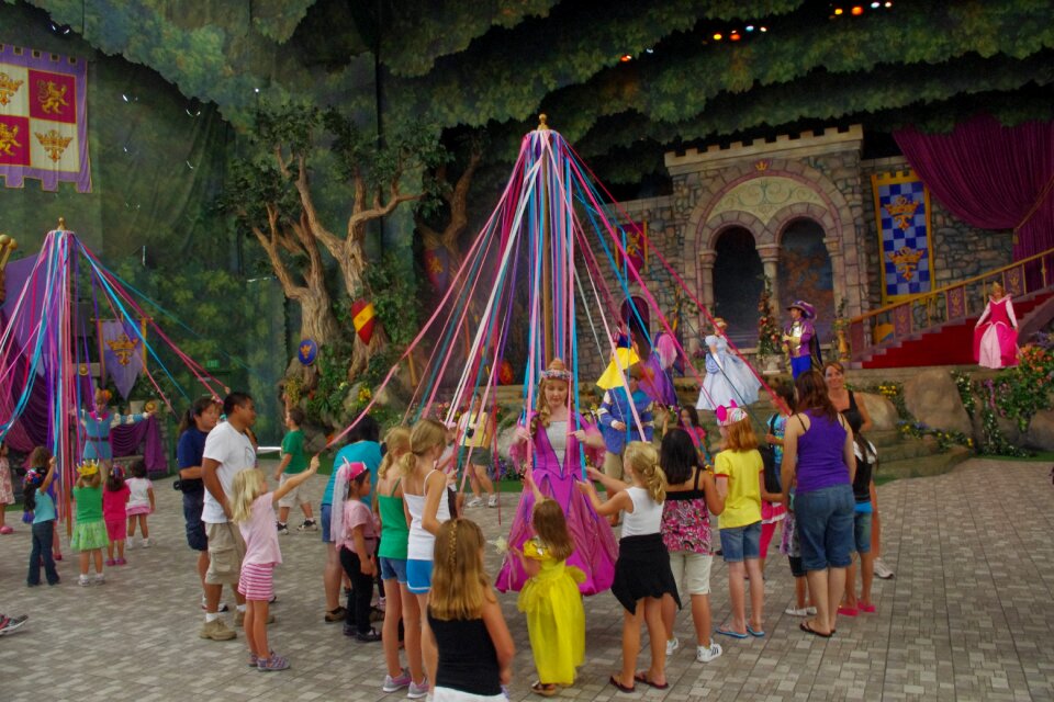 Princess courtyard colorful