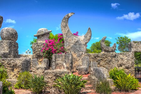 Attraction blocks landmark
