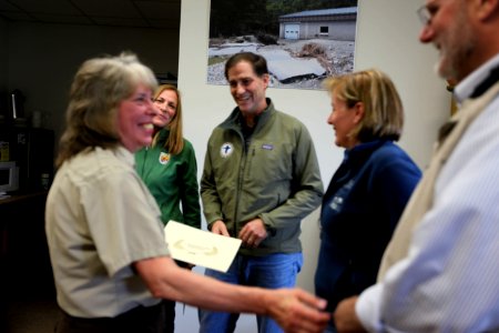 Dan Ashe awards Judy Romero
