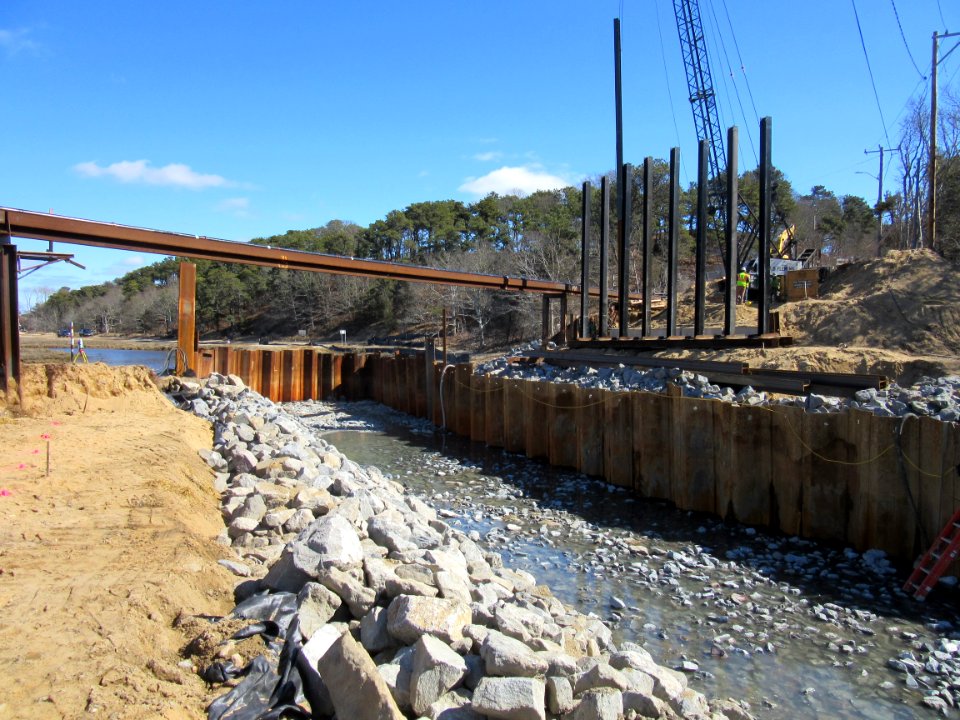 Bridge installation