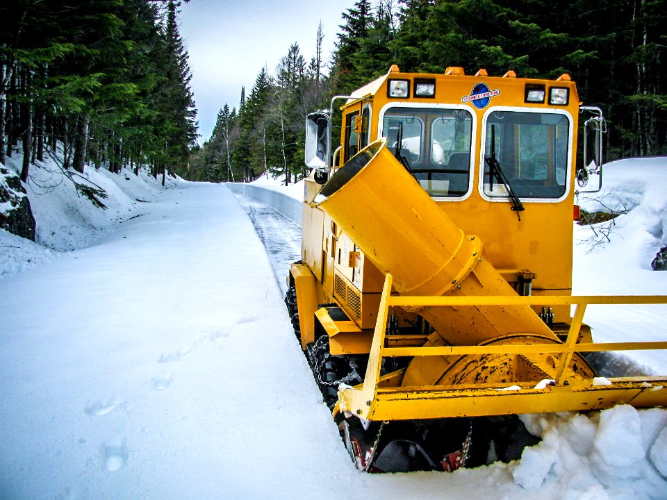 PLOWING-TWOMED-APRIL2018-0689