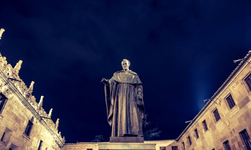 Fray Luis de León, en la noche de Salamanca