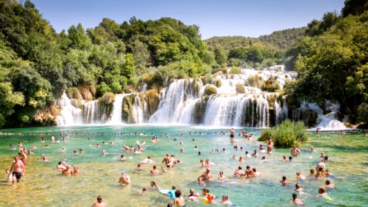 Cataratas en el Parque Nacional Krka (Croacia) photo