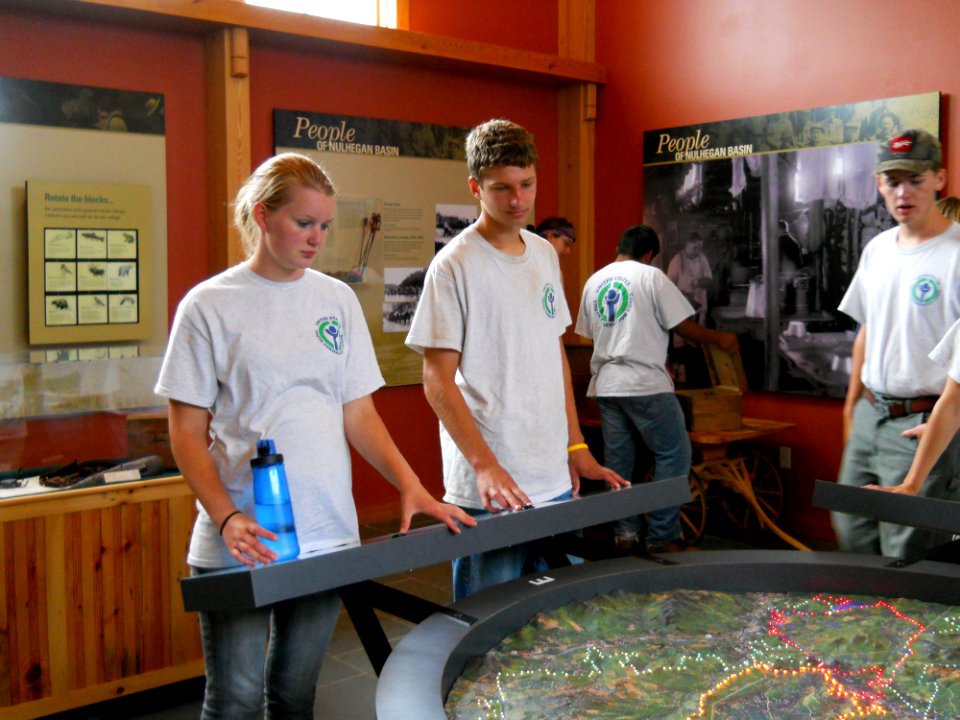 Environmental Education at the Great Falls Discovery Center