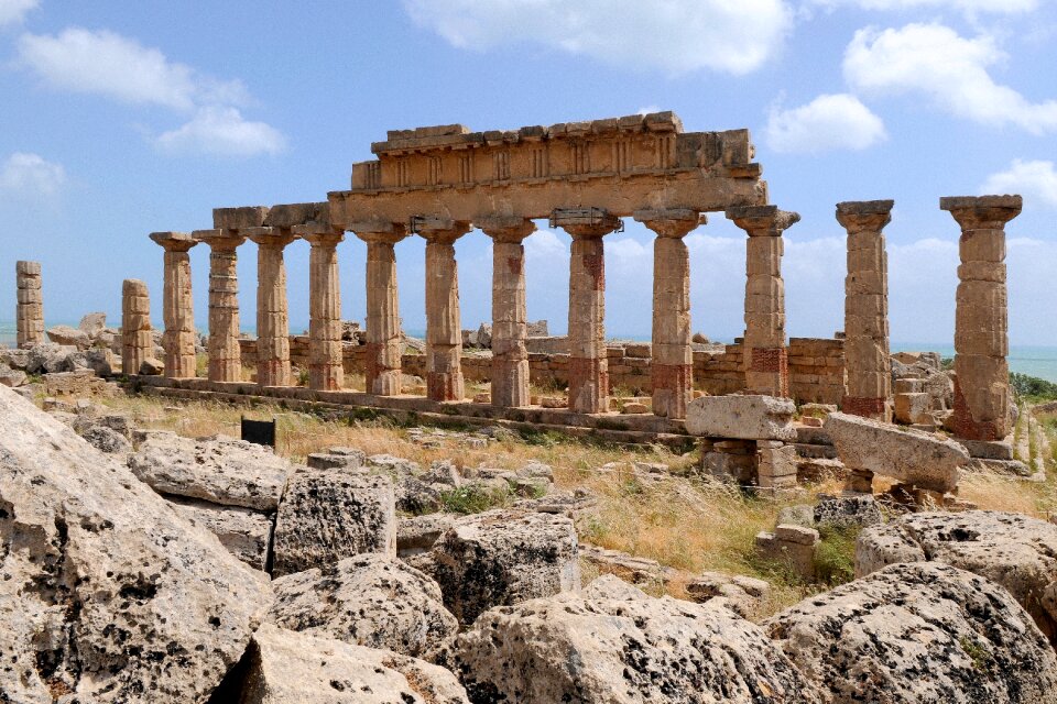 Selinunte antiquity temple