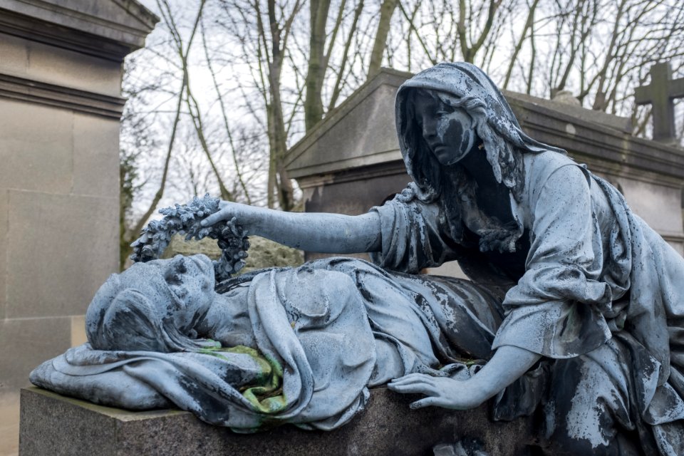 Arte funerario en Père-Lachaise.