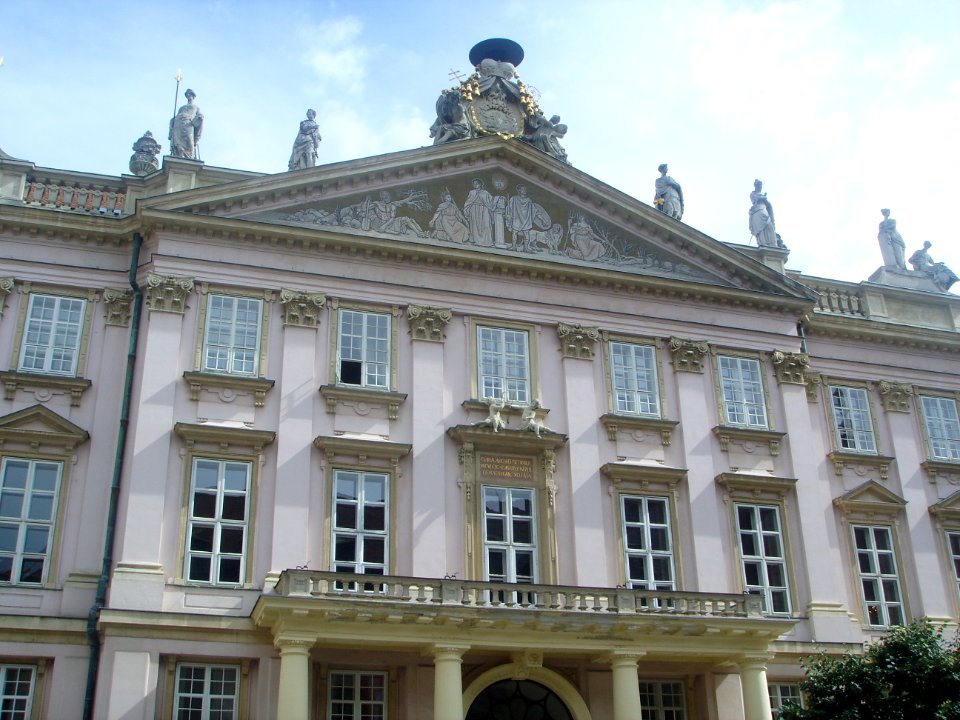 Palacio Primacial de Bratislava (1781)