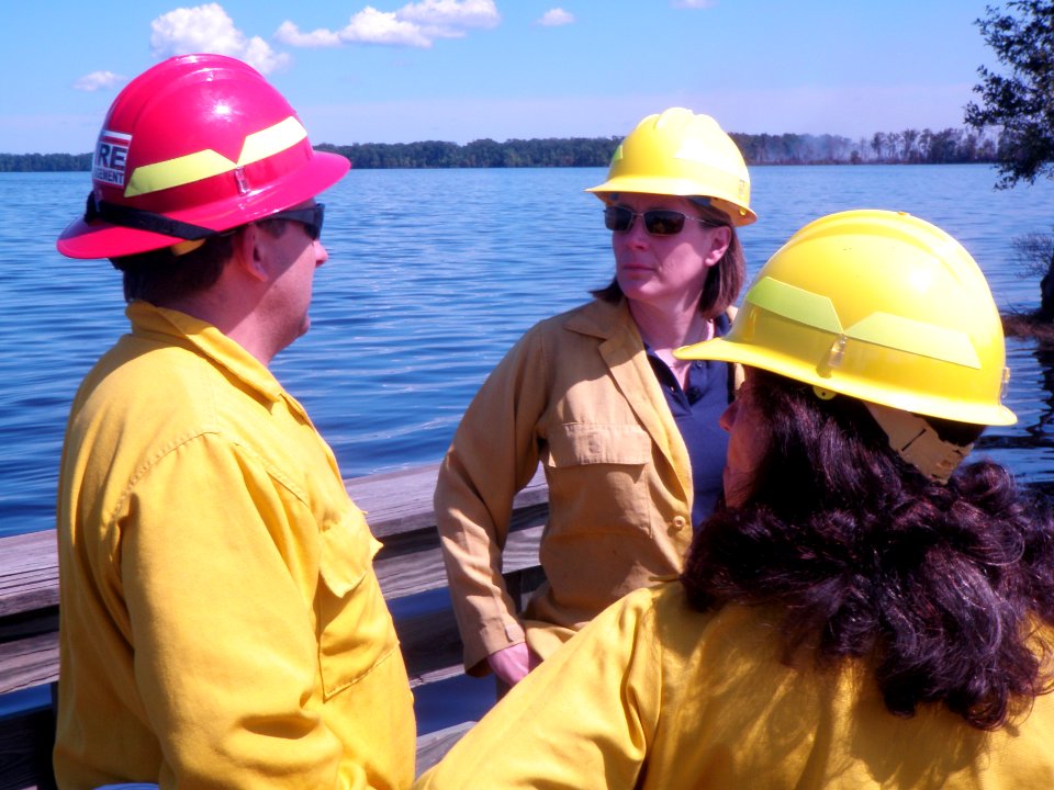 Fire chat at the lake