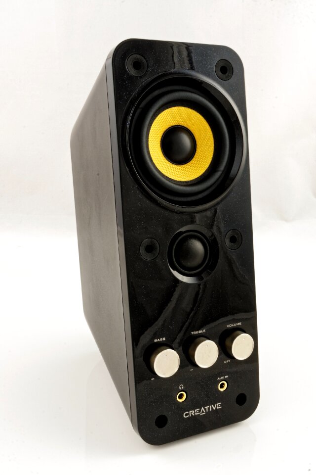 Volume bass tweeter