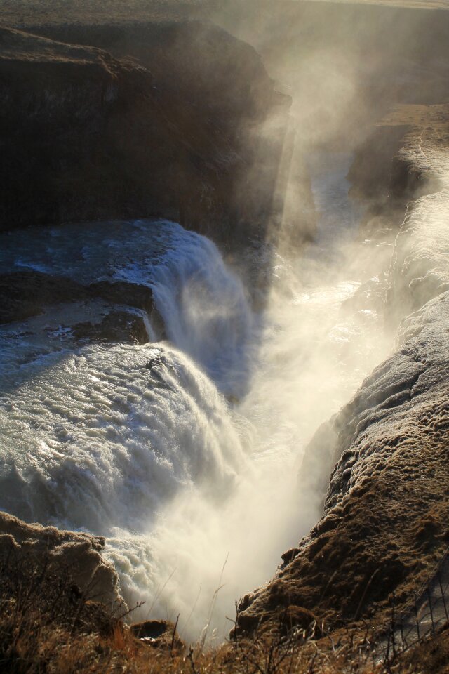 Canyon spray light