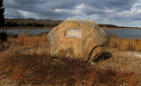 Rock indicating first settlers photo