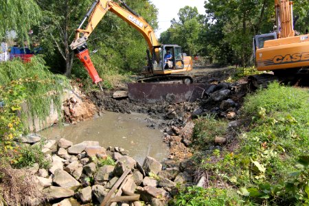Centreville Dam removal, construction work