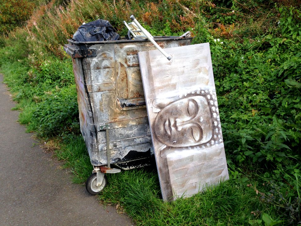 Abandoned Buddha