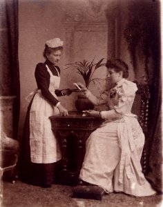 maid delivers letter
