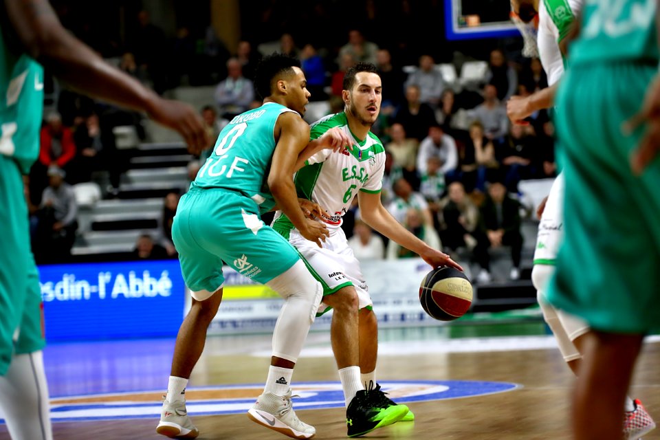 ESSM LE PORTEL - PAU LACQ ORTHEZ 18