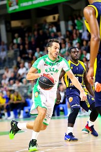 ESSM LE PORTEL - HYERES TOULON VAR BASKET