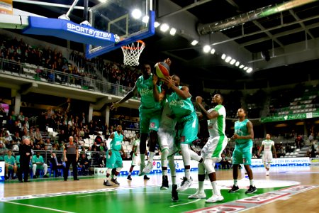 ESSM LE PORTEL - PAU LACQ ORTHEZ 16