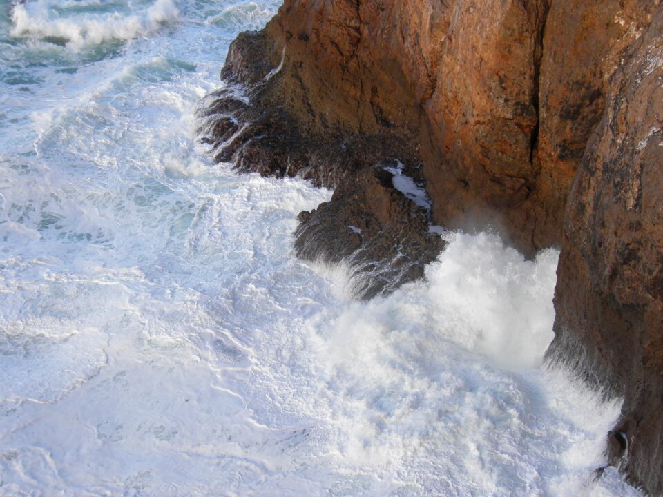 Powerful surf ocean