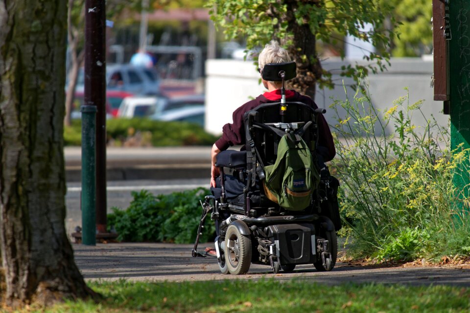 Man motorized backpack