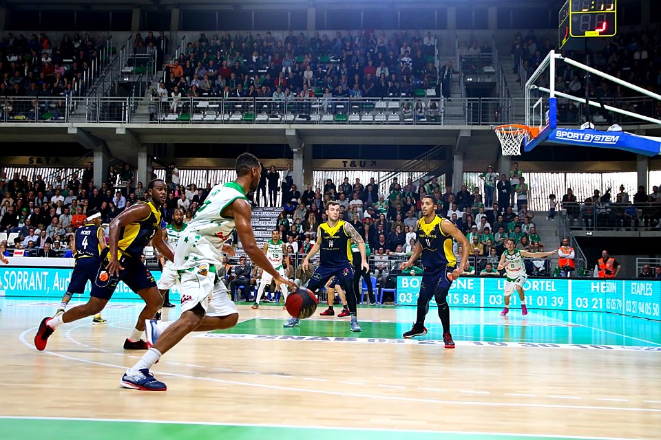 ESSM TOULON PRO B BASKET