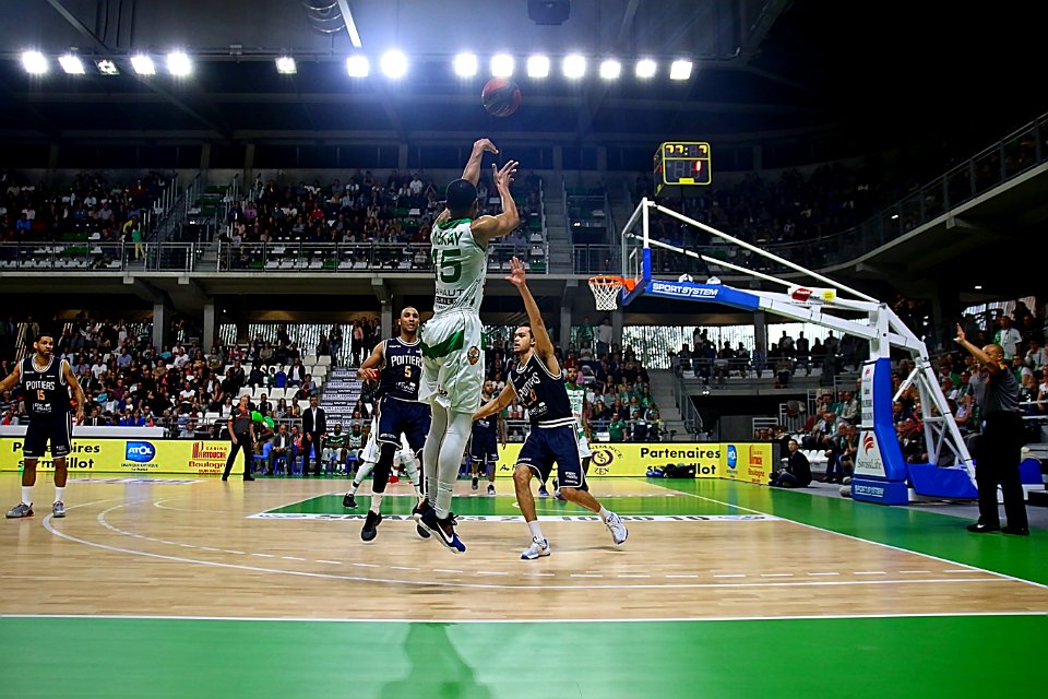 ESSM POITIER PRO B BASKET