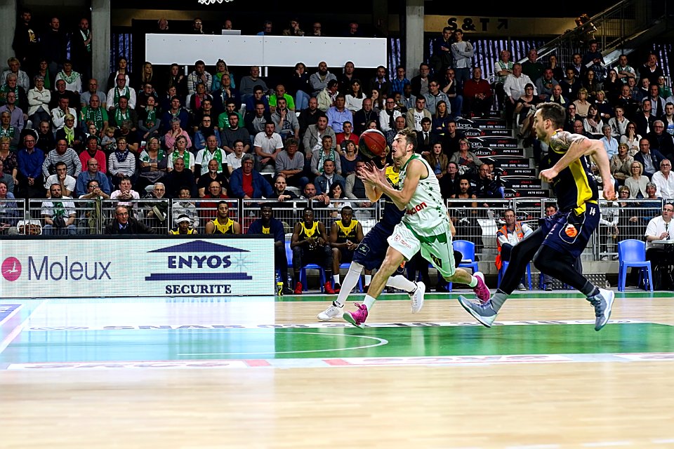ESSM TOULON PRO B BASKET