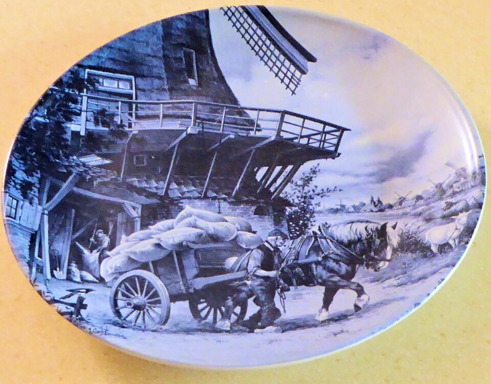 Delft hand decorated plate holland