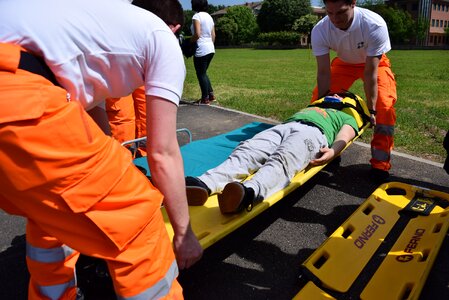 Stretcher injured intervention